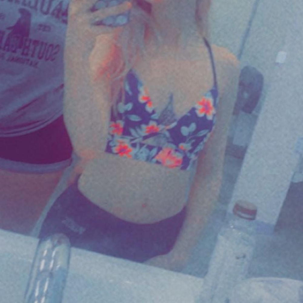 Victoria secret bathing suit top
